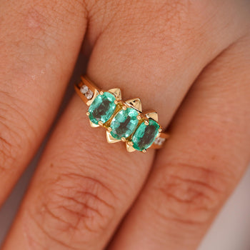 1.80 Carat Oval Emerald 3 Stone Ring in 14K Gold – Assay Jewelers