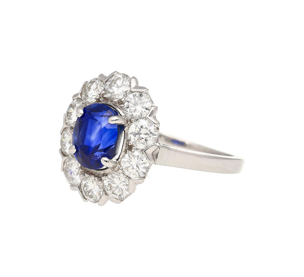 1.89 Carat Oval Kashmir Blue Sapphire & Diamond Platinum Art Deco Vintage Ring