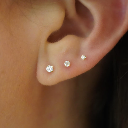 2.5mm Diamond in 14K Gold Flat Back Single Stud Earring