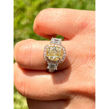 2.85カラットのGIA認定イエローCushionダイヤモンドのアールデコ風Ring – Assay Jewelers