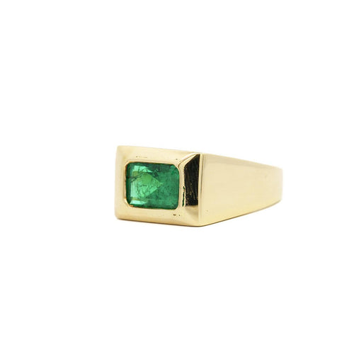 3 Carat Emerald-Cut Emerald Mens Ring in 18K Gold