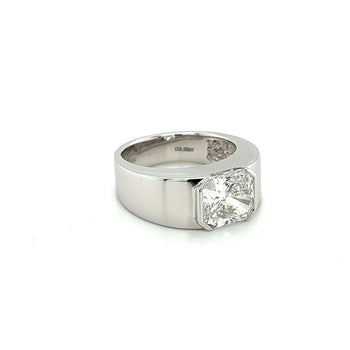 Bague Est-Ouest en diamant taille radiant de 3,03 carats, or blanc 14K – Assay Jewelers