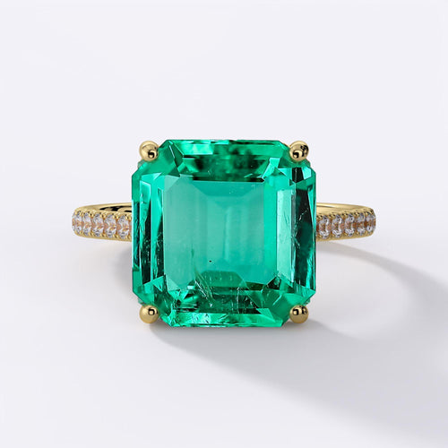 AGL Cert. 4.45 Carat Vivid Green Colombian Emerald Ring in 18K Gold