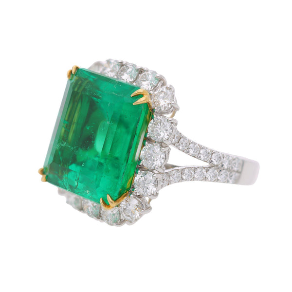 AGL GRS Certified 14.36 Carat Colombian Emerald & Diamond 18K Gold Cocktail Ring