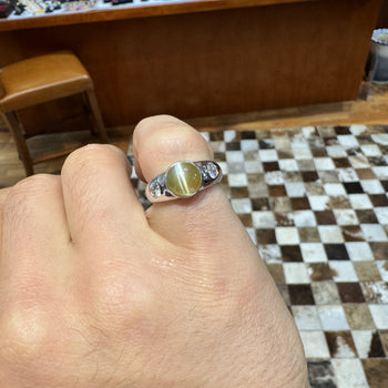 Bezel Set Chrysoberyl Cat's Eye and Diamond Three Stone Ring in 18K White Gold – Assay Jewelers