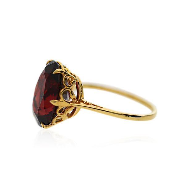 GIA 8.89 Carat Oval Pyrope Almandine Garnet Six Prong 18K Yellow Gold Solitaire