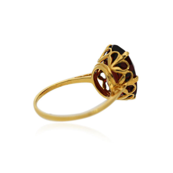 GIA 8.89 Carat Oval Pyrope Almandine Garnet Six Prong 18K Yellow Gold Solitaire