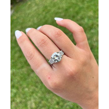 Bague en or blanc 18k avec halo caché de diamants, diamant certifié GIA 3,02 ct, couleur G, pureté I1 – Assay Jewelers