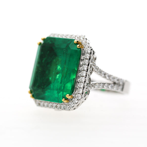 GRS Cert. 17.73 Carat Minor Oil Colombian Emerald Ring