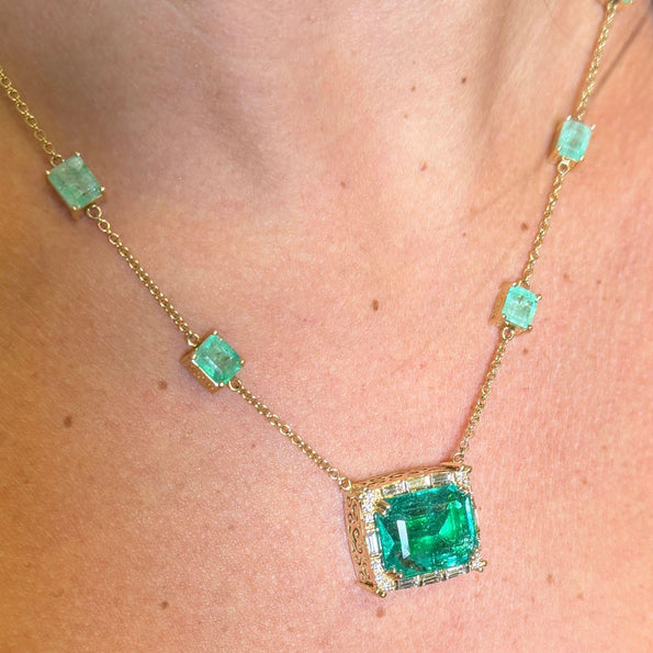 GRS Certified 17.85 Carat Emerald & Diamond Filigree 14K Yellow Gold Necklace