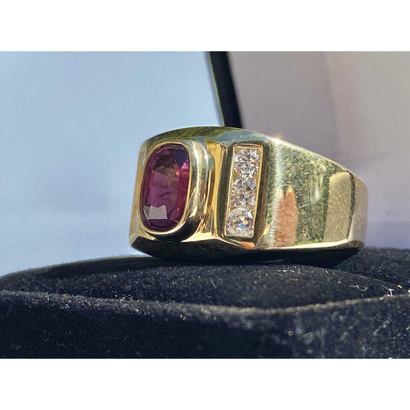 Mens 2.70 Carat Cushion Cut Ruby Ring in 14K Gold