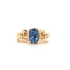 Ovaler Schliff Blauer Saphir Regal Band Ring in 18k | Halbe Zargenfassung