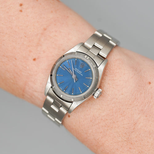 Rolex Lady Oyster Blue Dial 76030 Engine Bezel Blue Dial Watch