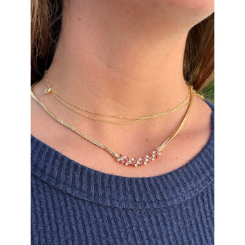Collier cluster intégral en or 14 carats avec rubis et diamants – Assay Jewelers