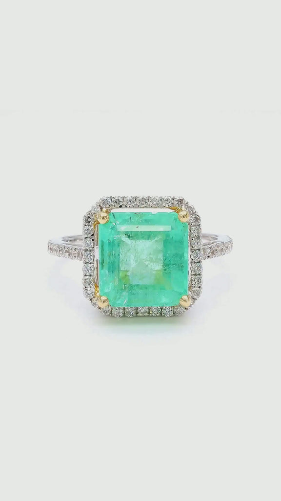 3.90 Carat Emerald & Diamond Halo Pavé Shank 18K White Gold Ring